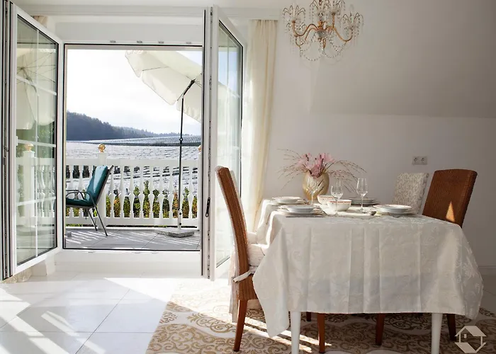 Mia Ульдинген-Мюльхофен